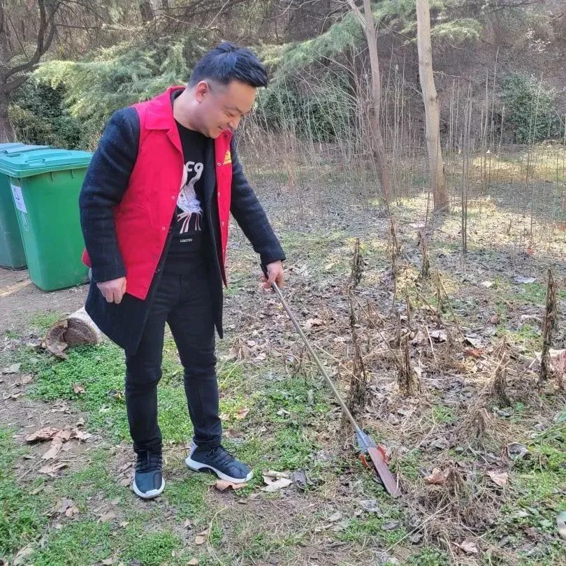 雷锋精神代代传承 志愿青春你我同行