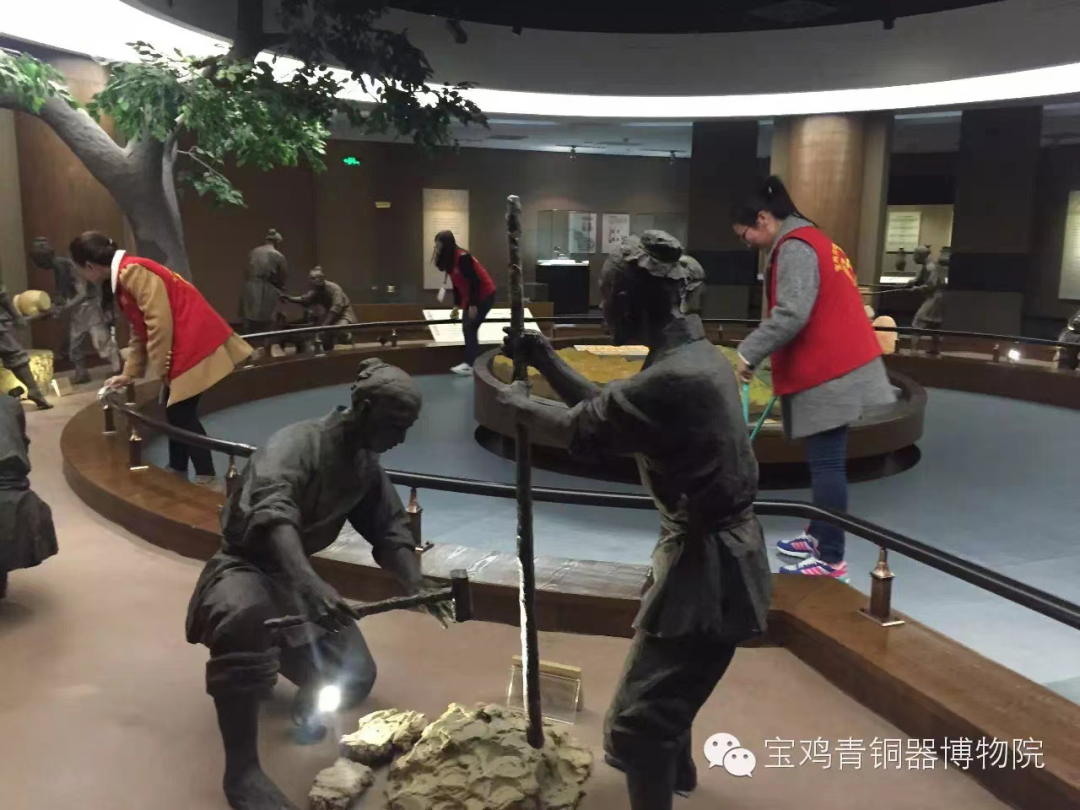 雷锋精神代代传承 志愿青春你我同行